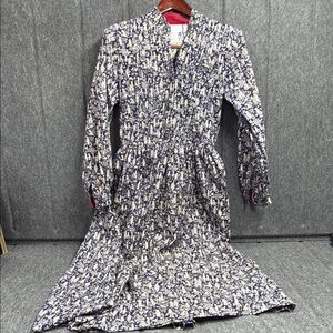 Source Unknown Blue and Cream Long Sleeve Dress